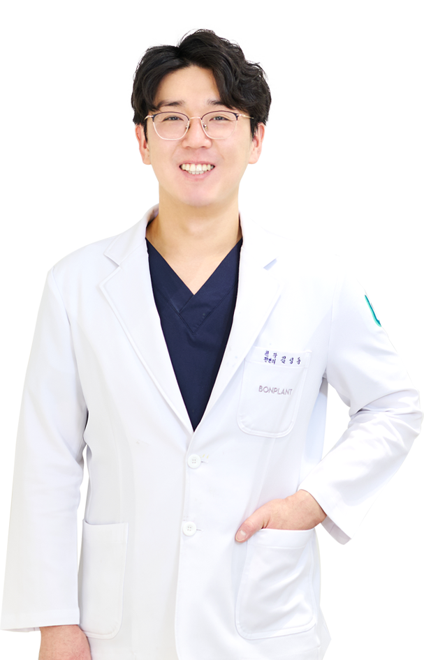 박찬혁 대표원장님 사진